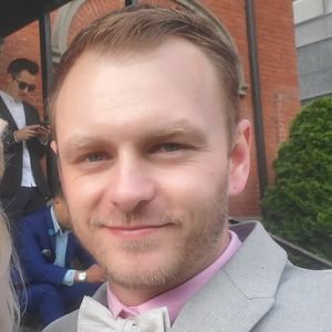 Meet your Posher, Warren